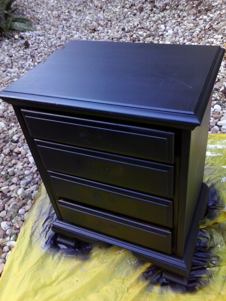 diy shabby chic furniture refurb krylon looking glass paint