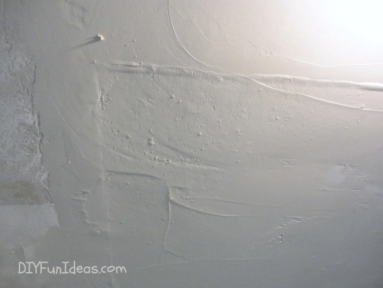 How to fix ceiling drywall
