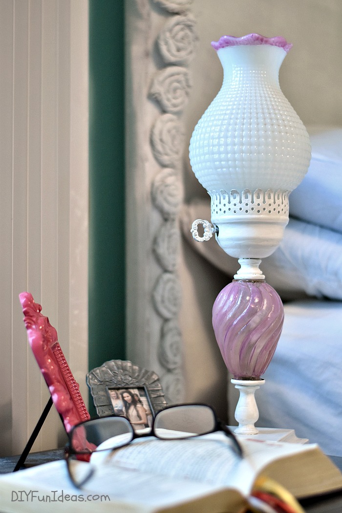 SUPER CUTE DIY SHABBY CHIC LAMP MAKEOVER
