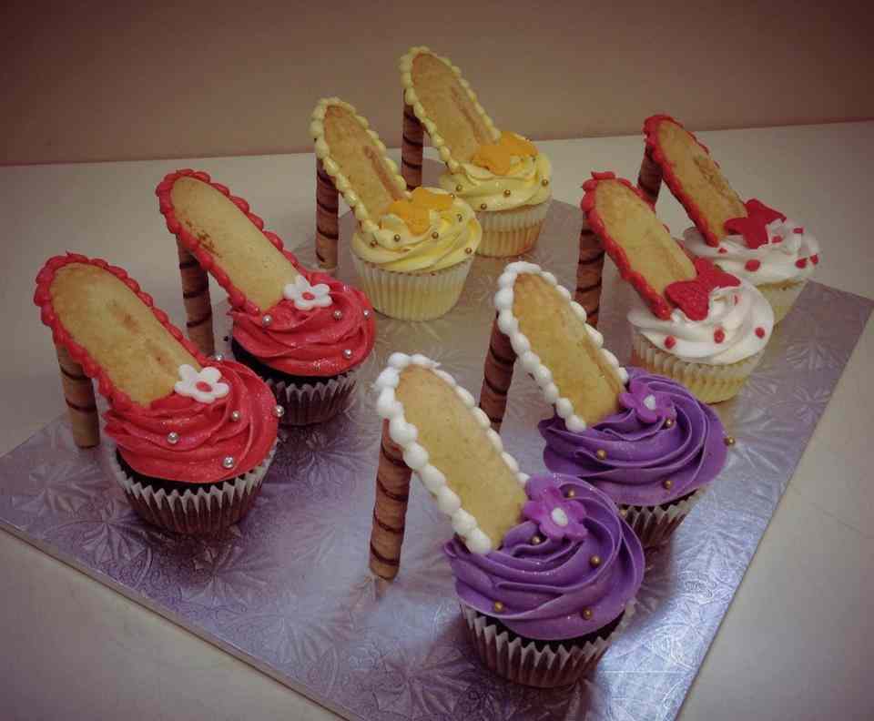 diy high heel cupcakes