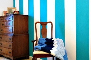HOW TO PAINT PERFECT STRIPES & SHARP LINES