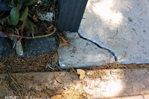 HOW TO FIX A CRACK IN CONCRETE