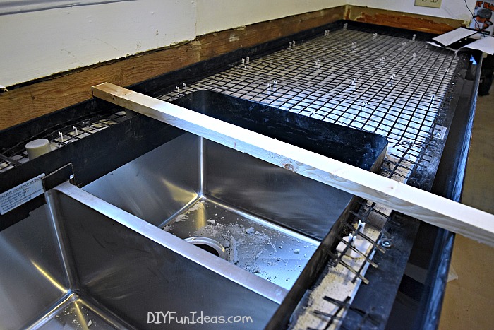 How To Pour Concrete Countertops In Place